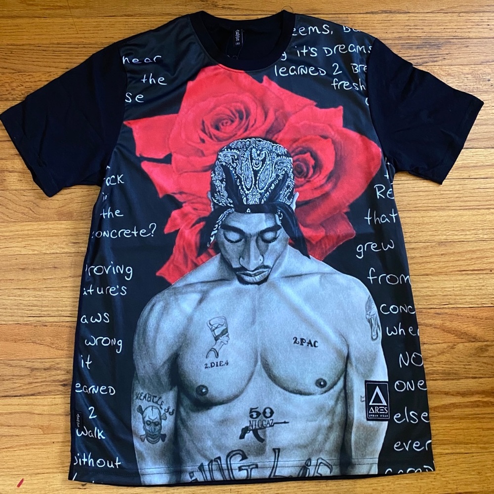 Tupac shirt